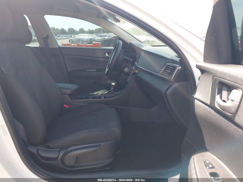 2016 KIA OPTIMA LX - KNAGT4L30G5090571