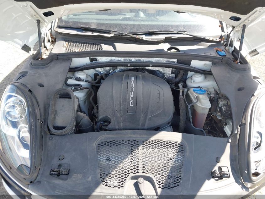 2017 Porsche Macan VIN: WP1AA2A57HLB80948 Lot: 43350280