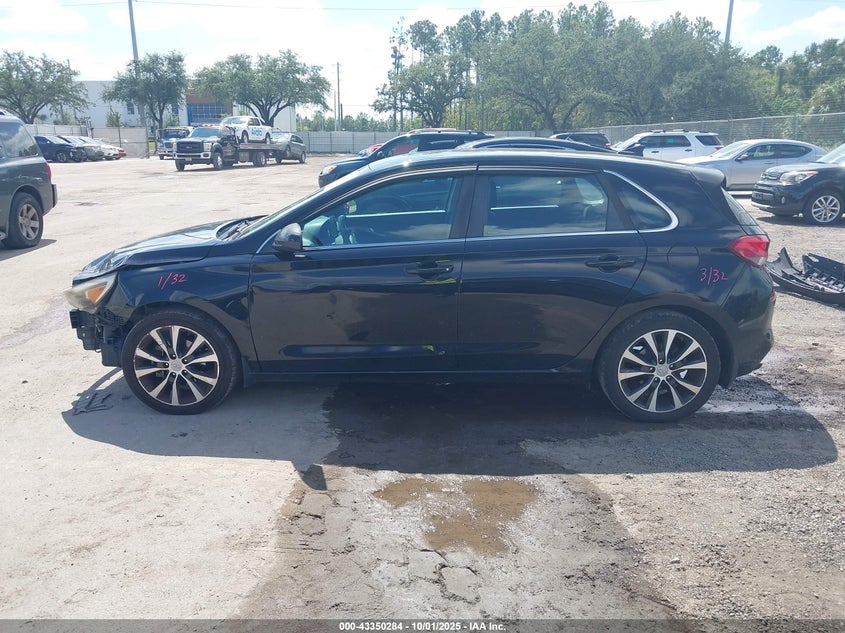 2018 HYUNDAI ELANTRA GT - KMHH35LE4JU070279