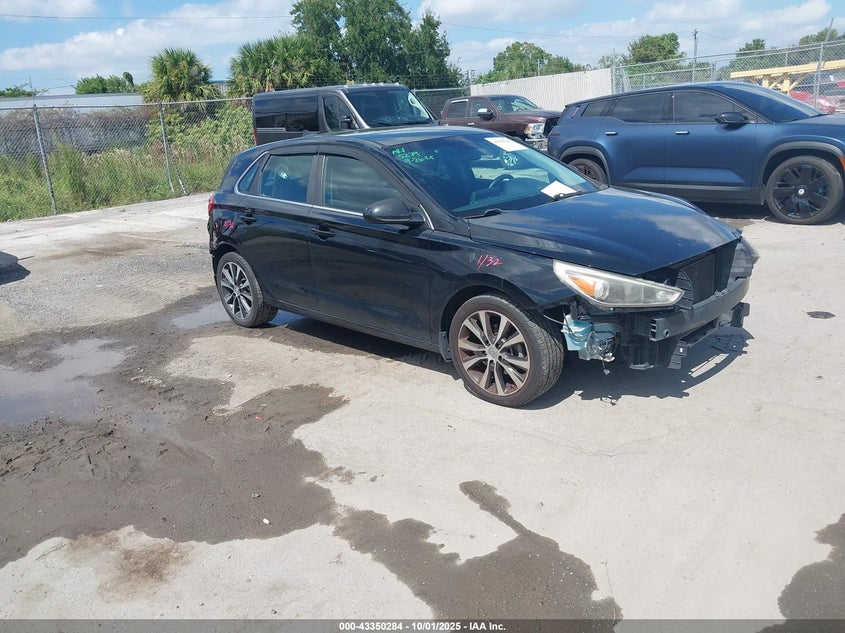 2018 HYUNDAI ELANTRA GT - KMHH35LE4JU070279