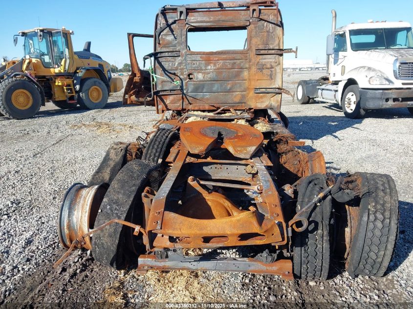 2018 Volvo Vnl VIN: 4V4NC9EG7JN996901 Lot: 43350312