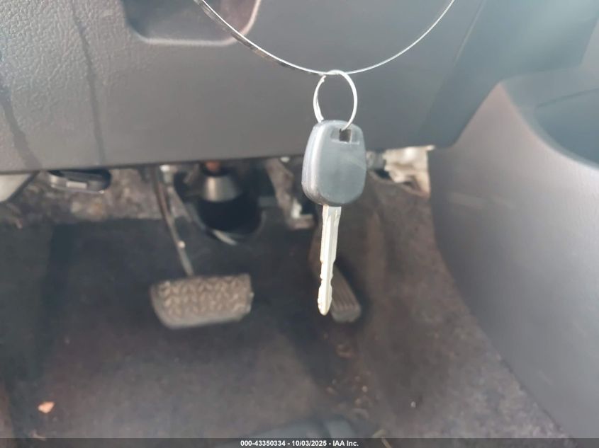 2010 Toyota Yaris VIN: JTDBT4K32A4072553 Lot: 43350334