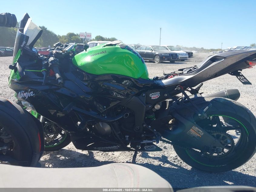 2019 Kawasaki Zx636 K VIN: JKBZXJG10KA000770 Lot: 43350409