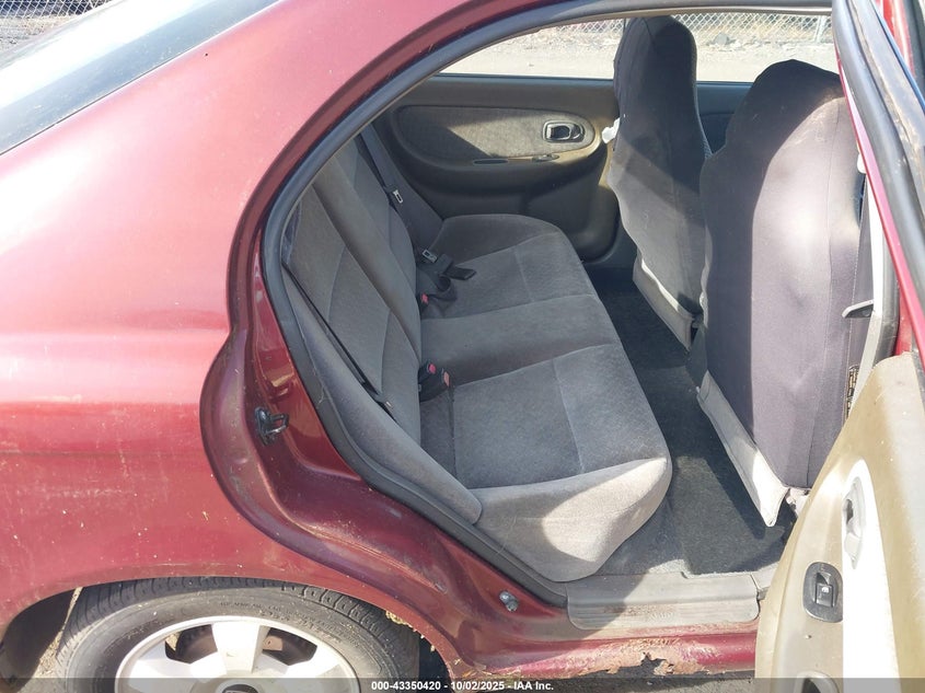 2002 Kia Spectra Gs/Gsx VIN: KNAFB161X25068285 Lot: 43350420