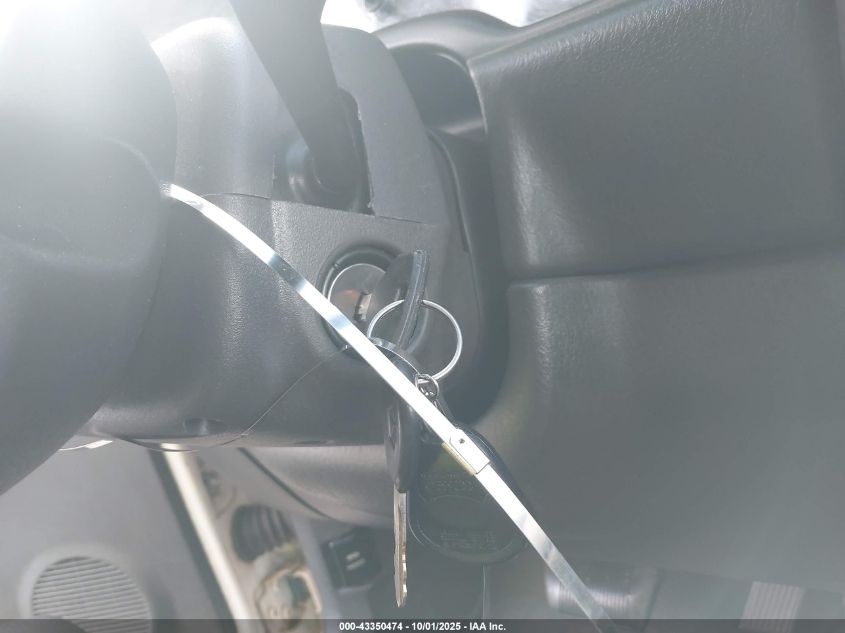 2000 Jeep Cherokee Classic VIN: 1J4FF58SXYL267551 Lot: 43350474