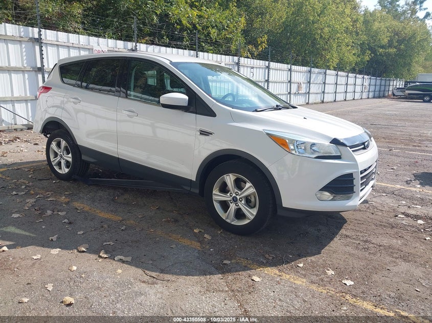 FORD ESCAPE SE