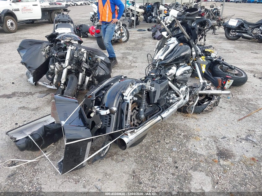 1HD1KHC14MB605004 2021 HARLEY-DAVIDSON ROAD GLIDE photo no. 4