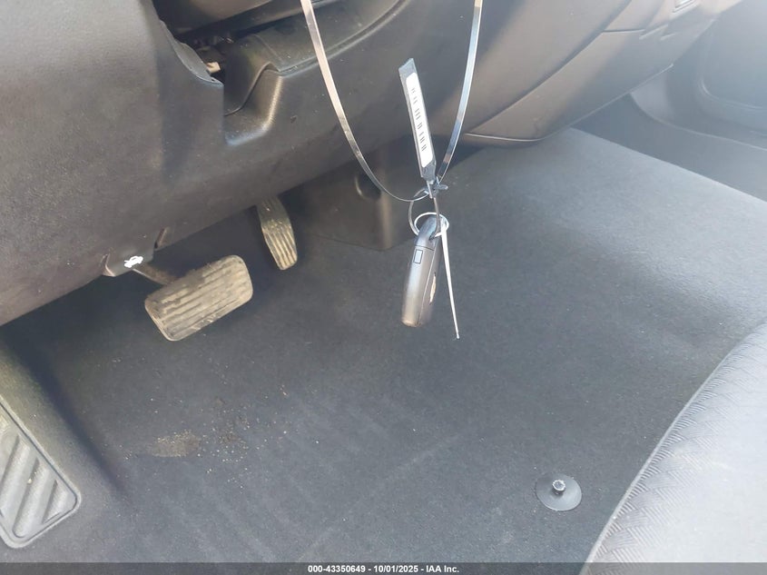 2025 CHEVROLET SILVERADO 1500 4WD  SHORT BED CUSTOM - 1GCPKBEK6SZ124710