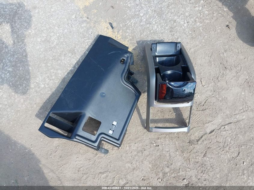 2007 Toyota Prius VIN: JTDKB20U477637329 Lot: 43350651