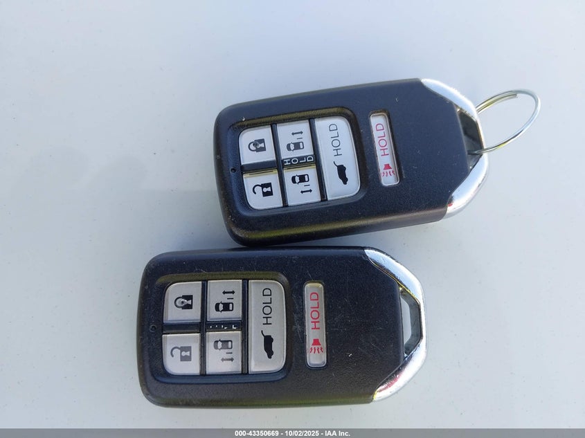 2016 HONDA ODYSSEY TOURING/TOURING ELITE - 5FNRL5H90GB060970