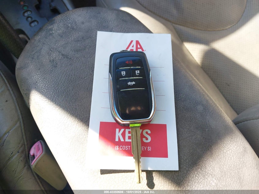 2006 Toyota Rav4 Limited V6 VIN: JTMZK31V765005625 Lot: 43350686