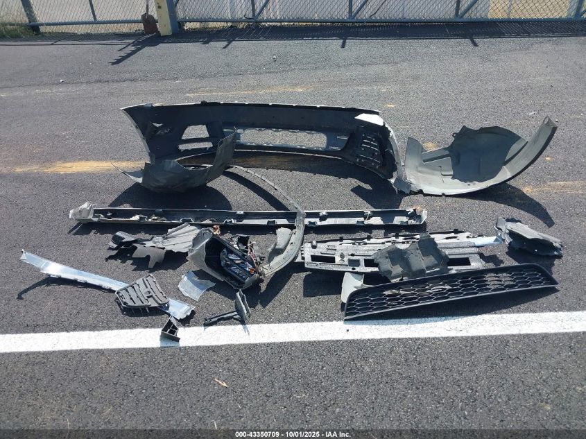 2014 Ford Mustang V6 Premium VIN: 1ZVBP8AM6E5289199 Lot: 43350709