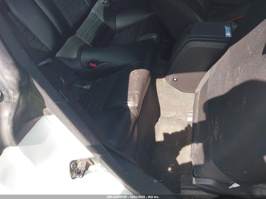 2014 Ford Mustang V6 Premium VIN: 1ZVBP8AM6E5289199 Lot: 43350709