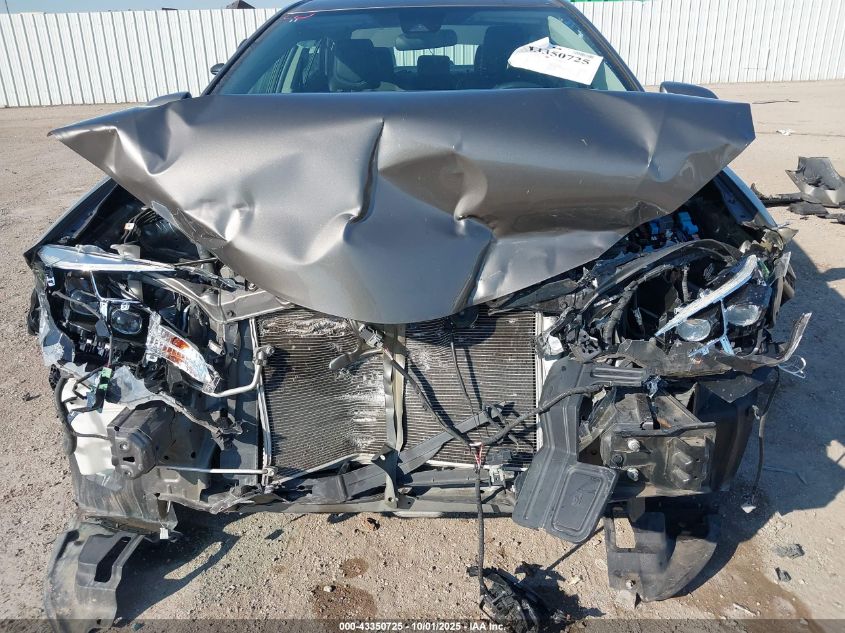 2019 Toyota Corolla Se VIN: 2T1BURHE4KC230716 Lot: 43350725