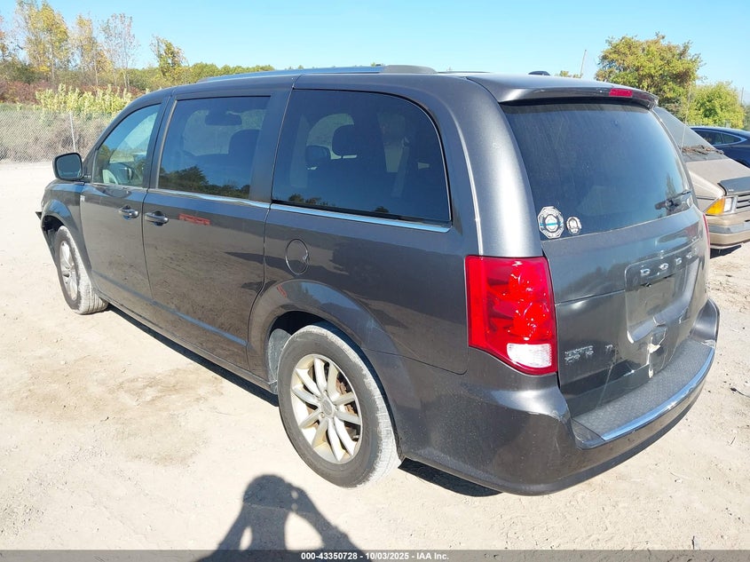 2018 DODGE GRAND CARAVAN SXT - 2C4RDGCG3JR307361