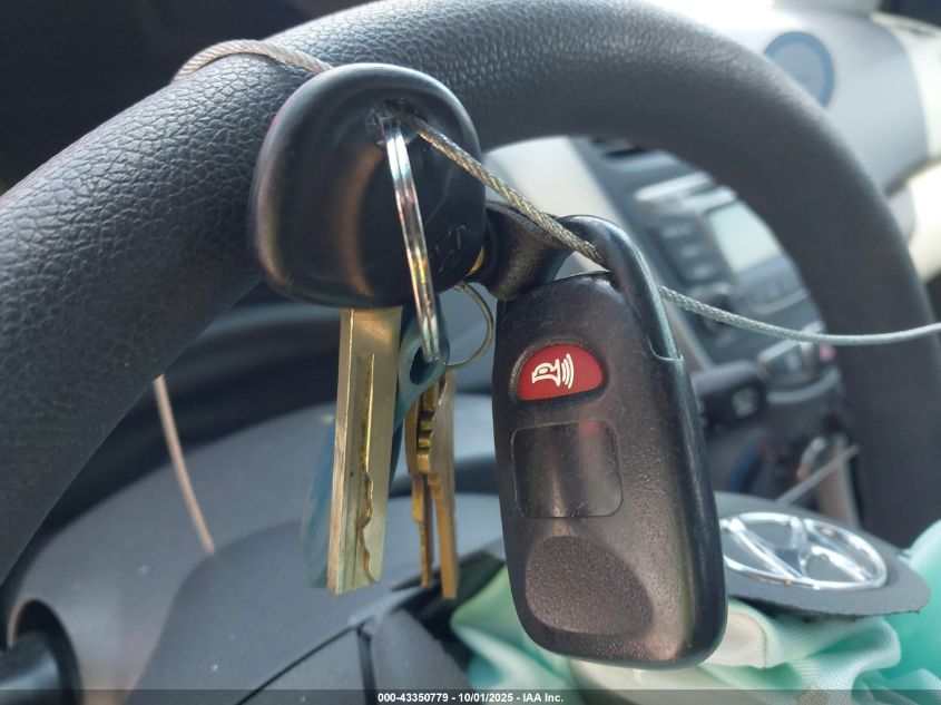 2017 Hyundai Accent Se VIN: KMHCT5AE2HU340746 Lot: 43350779