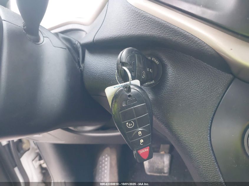 2016 Jeep Cherokee Altitude VIN: 1C4PJLAB8GW372948 Lot: 43350810