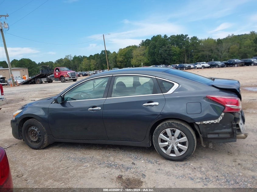 2013 Nissan Altima 2.5 S VIN: 1N4AL3AP2DC268258 Lot: 43350812