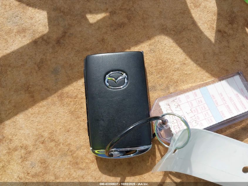 2025 Mazda Cx-30 2.5 S Preferred Package VIN: 3MVDMBCMXSM784850 Lot: 43350837