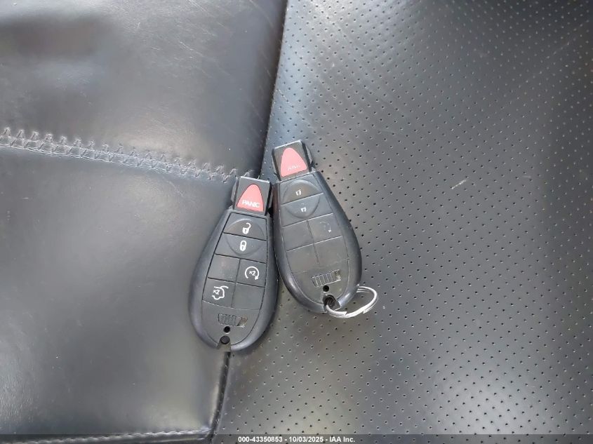 2008 Jeep Commander Limited VIN: 1J8HG58218C196860 Lot: 43350853