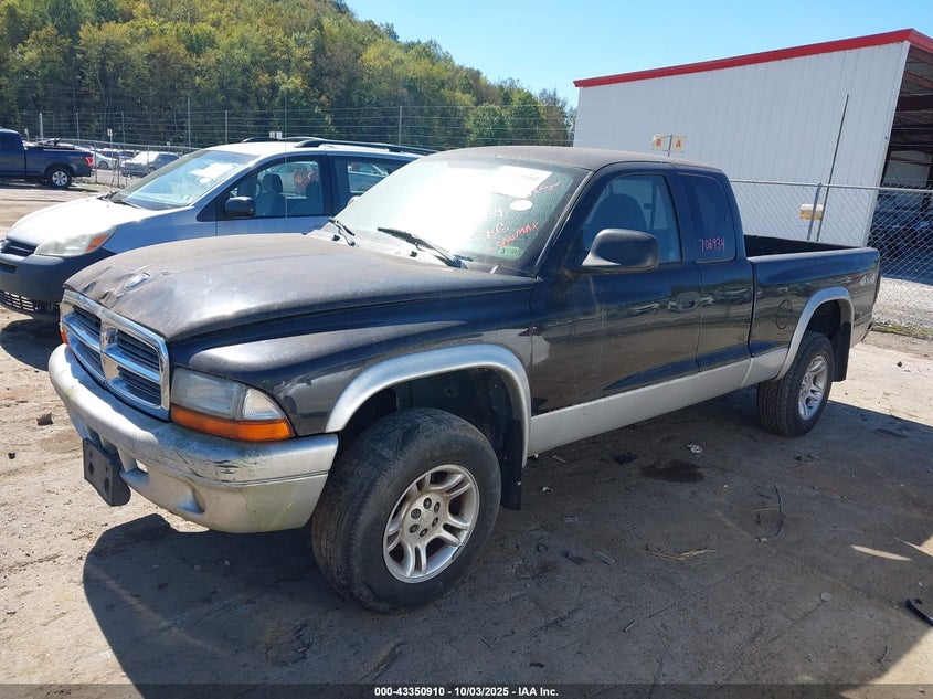 1D7HG42K34S706934 2004 DODGE DAKOTA photo no. 2