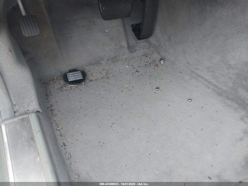 1998 Mercedes-Benz S 500 VIN: WDBGA51G3WA382238 Lot: 43350923