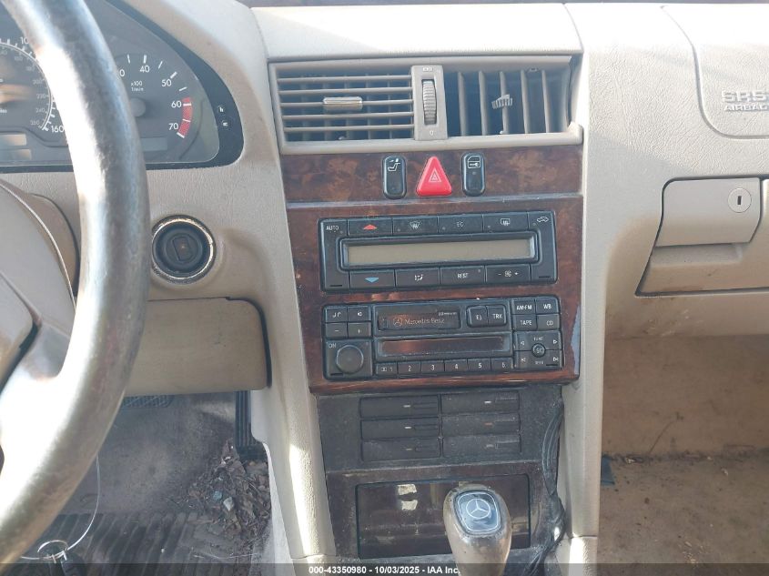 1998 Mercedes-Benz C 230 VIN: WDBHA23G0WA520897 Lot: 43350980