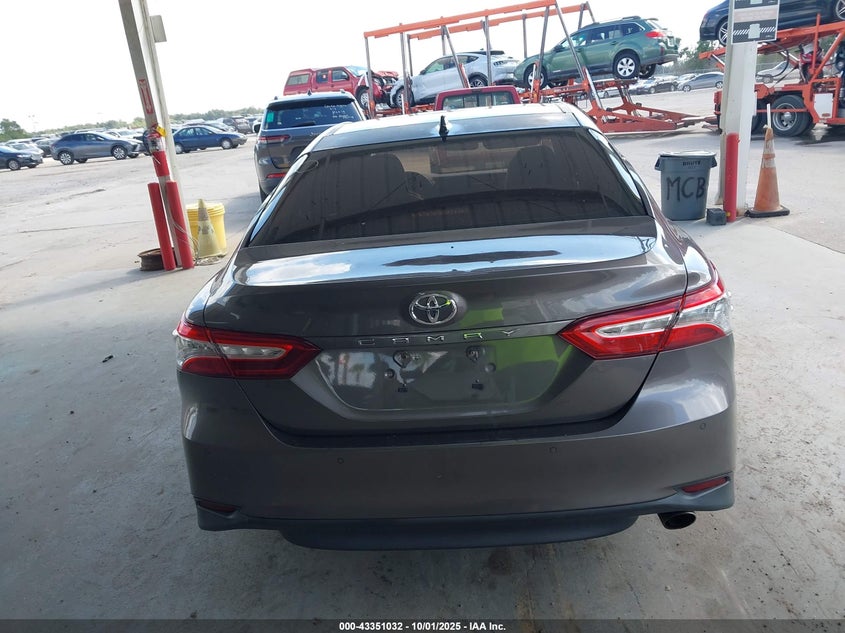 2018 TOYOTA CAMRY XLE - 4T1B11HK9JU093608