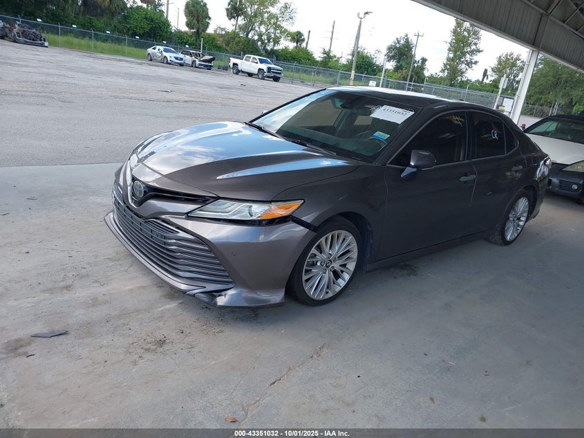 2018 TOYOTA CAMRY XLE - 4T1B11HK9JU093608