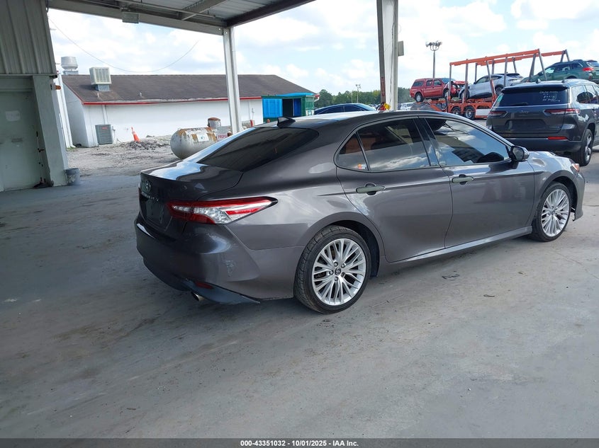 2018 TOYOTA CAMRY XLE - 4T1B11HK9JU093608
