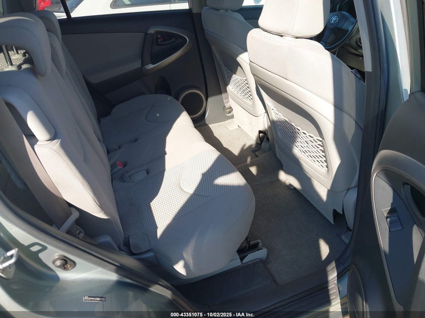 2006 Toyota Rav4 Limited VIN: JTMBD31VX66003342 Lot: 43351075