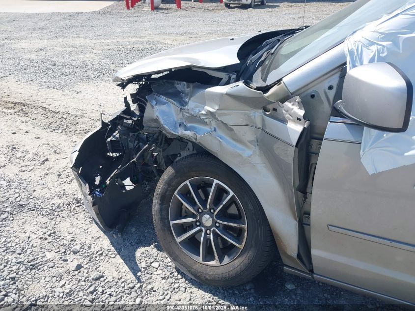 2017 Dodge Grand Caravan Sxt VIN: 2C4RDGCG5HR750346 Lot: 43351076