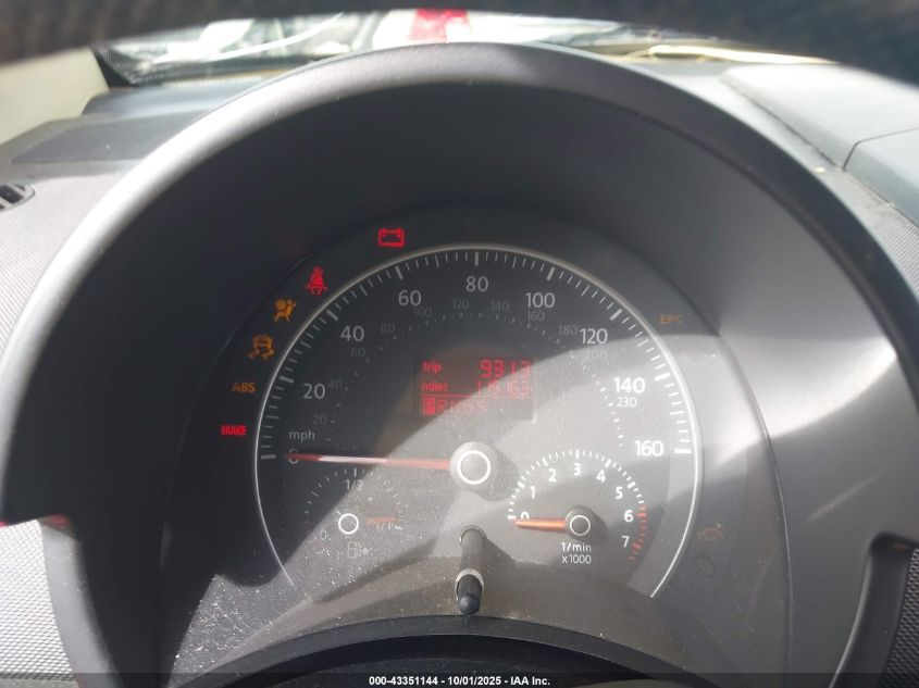 2008 Volkswagen New Beetle S VIN: 3VWPF31Y38M415631 Lot: 43351144