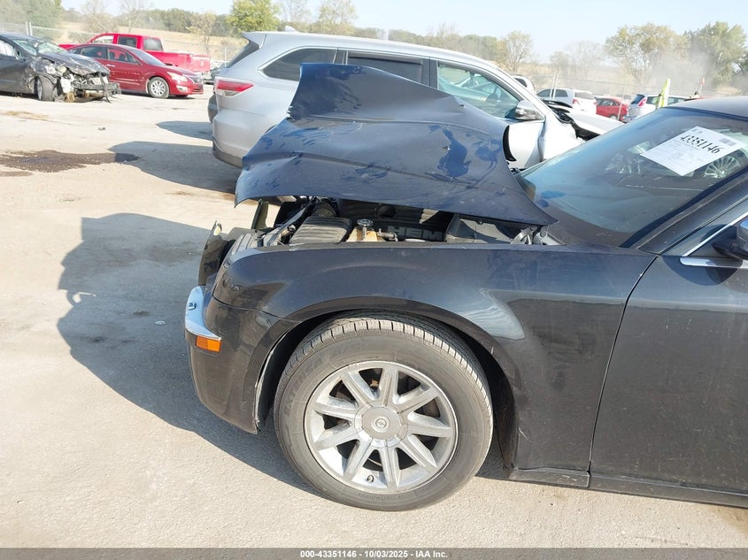 2006 Chrysler 300C VIN: 2C3LA63H06H192995 Lot: 43351146