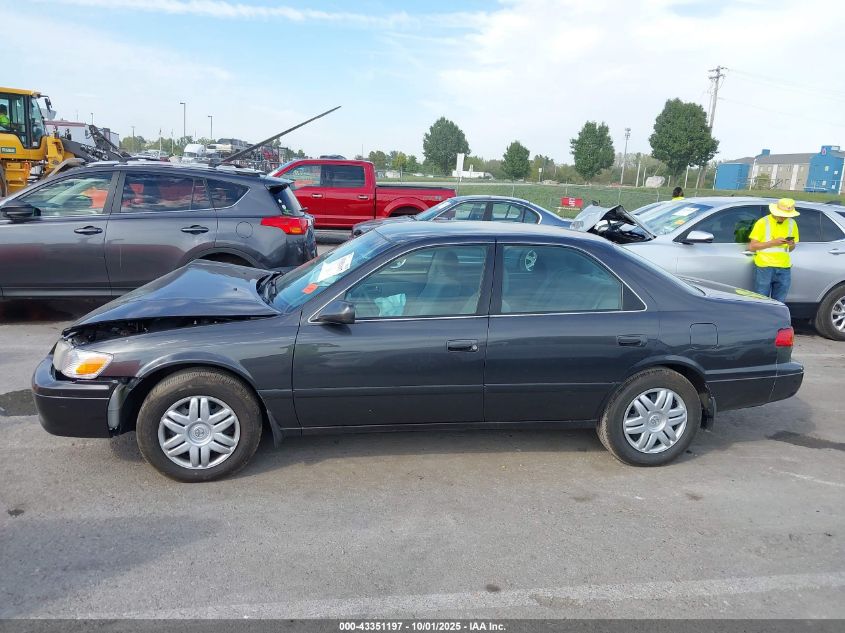 2001 Toyota Camry Le VIN: 4T1BG22K21U860521 Lot: 43351197