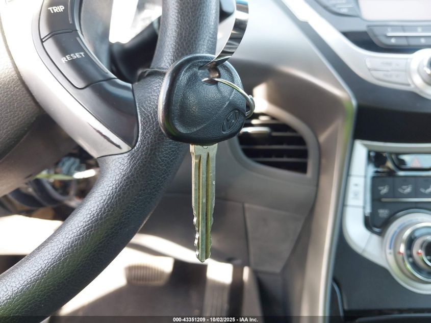 2012 Hyundai Elantra Gls VIN: 5NPDH4AE2CH068285 Lot: 43351209