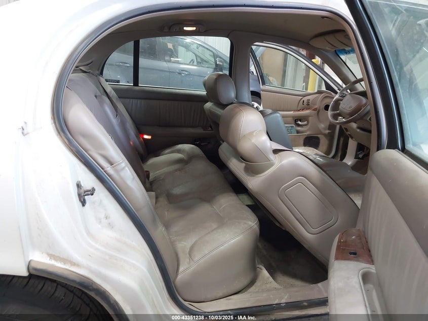 2000 Buick Park Avenue VIN: 1G4CW52K4Y4136302 Lot: 43351238