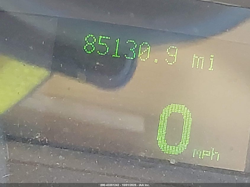 2007 Mercury Grand Marquis Ls VIN: 2MEFM75V07X604282 Lot: 43351242