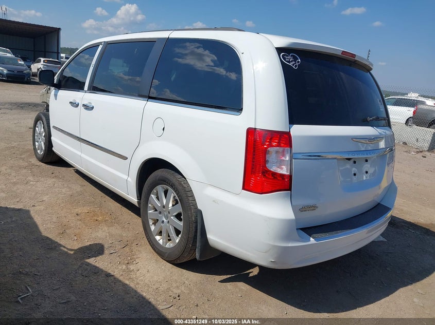 2C4RC1BG5GR174368 2016 CHRYSLER TOWN & COUNTRY photo no. 3