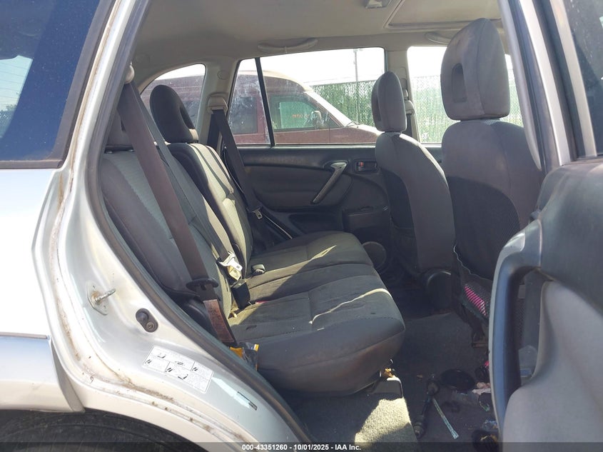 2005 Toyota Rav4 VIN: JTEGD20V950093047 Lot: 43351260