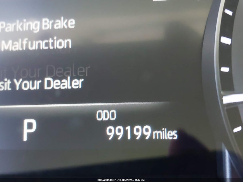 VIN 5TDGZRBH6MS153271 2021 TOYOTA HIGHLANDER XLE