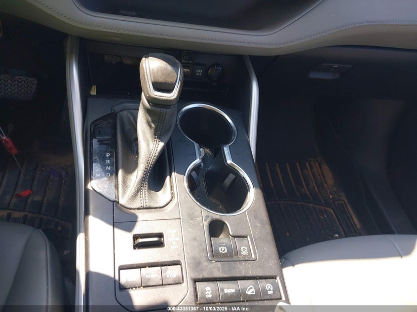 VIN 5TDGZRBH6MS153271 2021 TOYOTA HIGHLANDER XLE