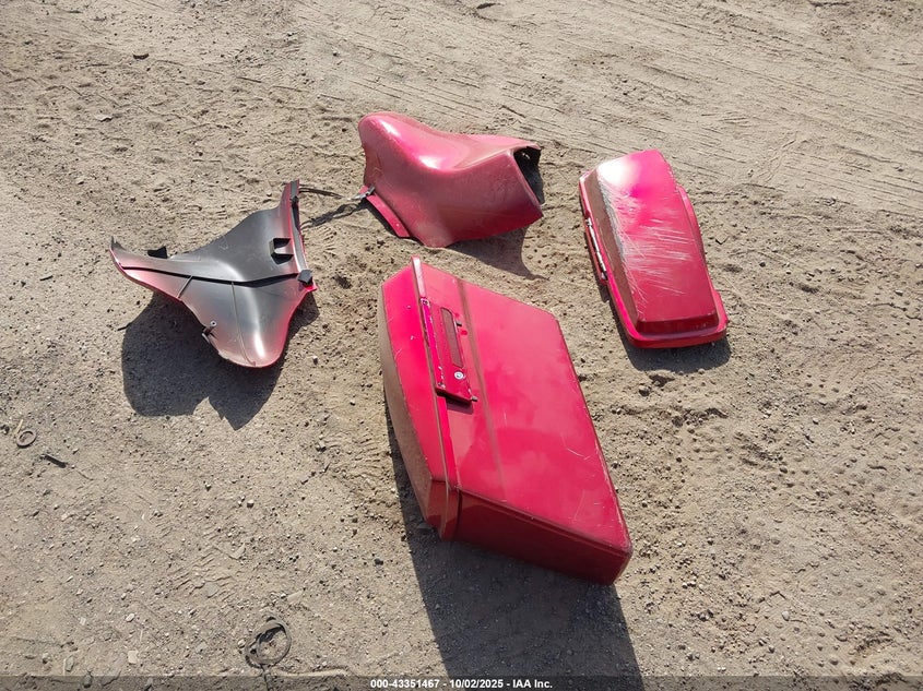 2013 Harley-Davidson Flhx Street Glide VIN: 1HD1KBM13DB671216 Lot: 43351467