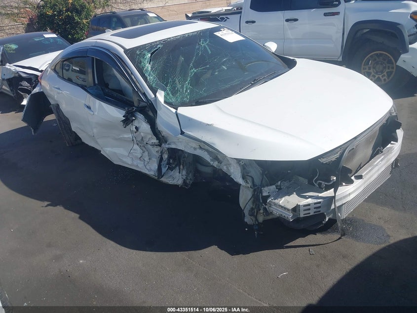 2018 Honda Civic Si white sedan gasoline 2HGFC1E58JH701976 photo #1