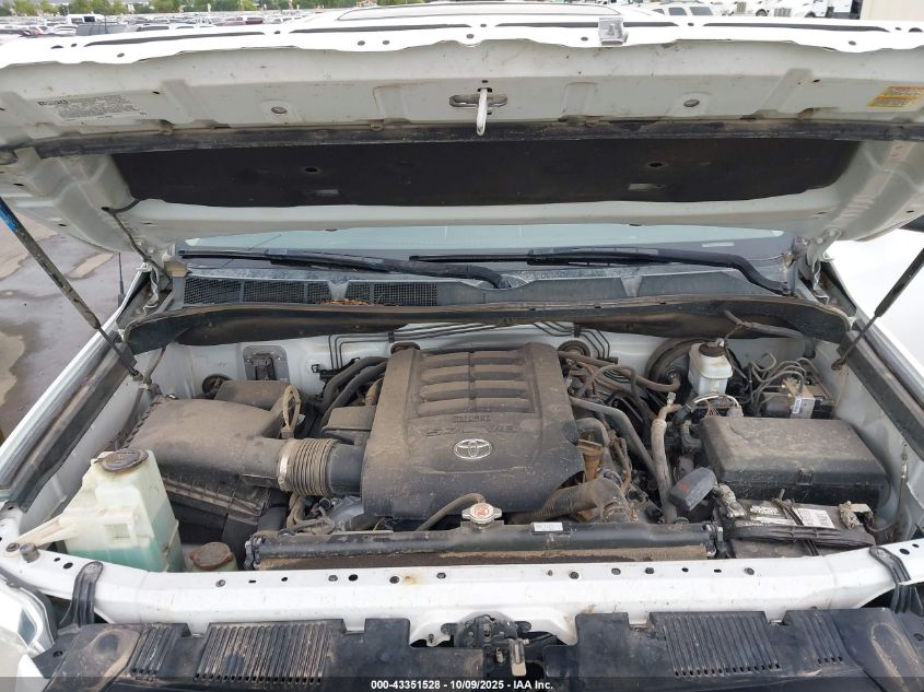 2017 Toyota Tundra Sr5 5.7L V8 VIN: 5TFDW5F17HX587703 Lot: 43351528