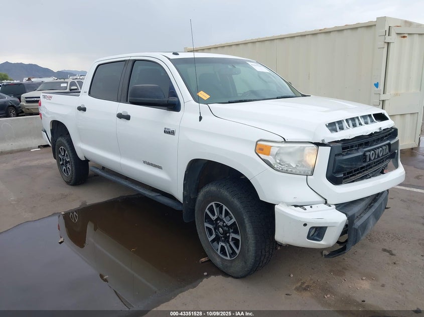 2017 TOYOTA TUNDRA SR5 5.7L V8 - 5TFDW5F17HX587703