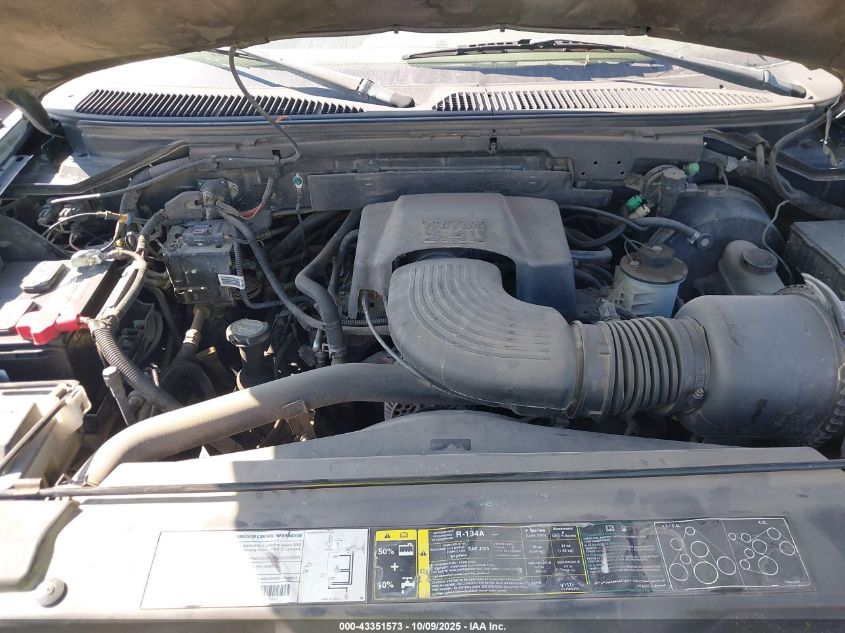 2003 Ford F-150 Lariat/Xlt VIN: 1FTRW08L53KD28656 Lot: 43351573