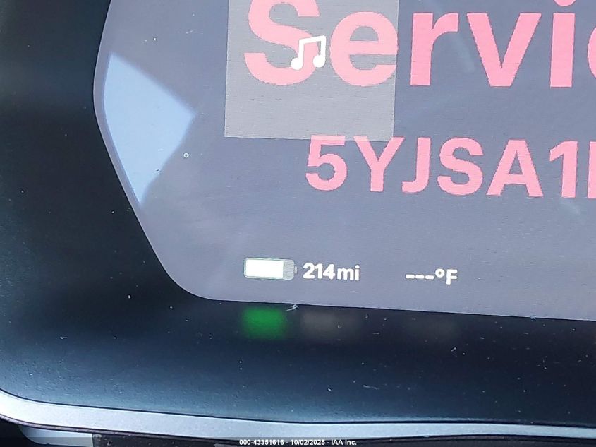 2018 Tesla Model S 100D/75D/P100D VIN: 5YJSA1E21JF298132 Lot: 43351616