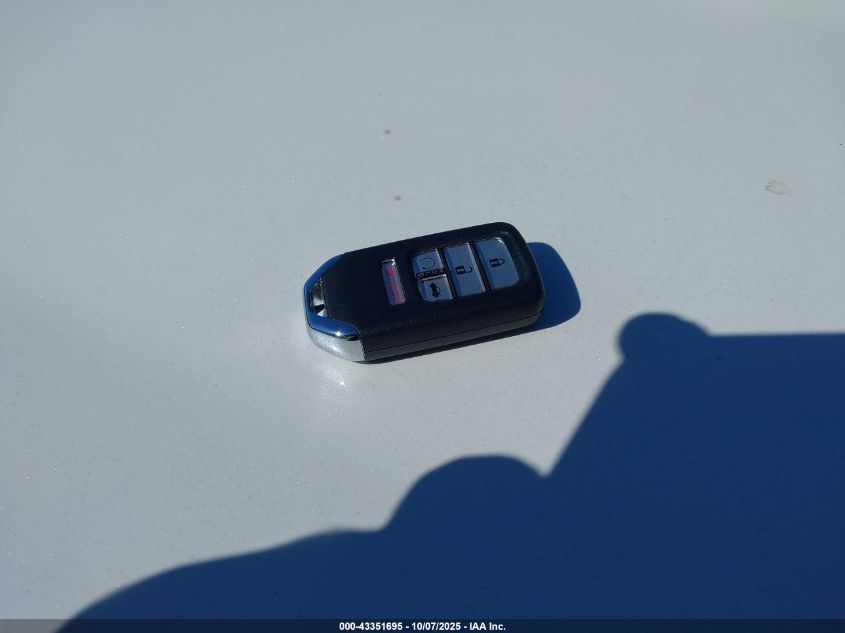 2022 Honda Accord Hybrid Touring VIN: 1HGCV3F94NA025721 Lot: 43351695