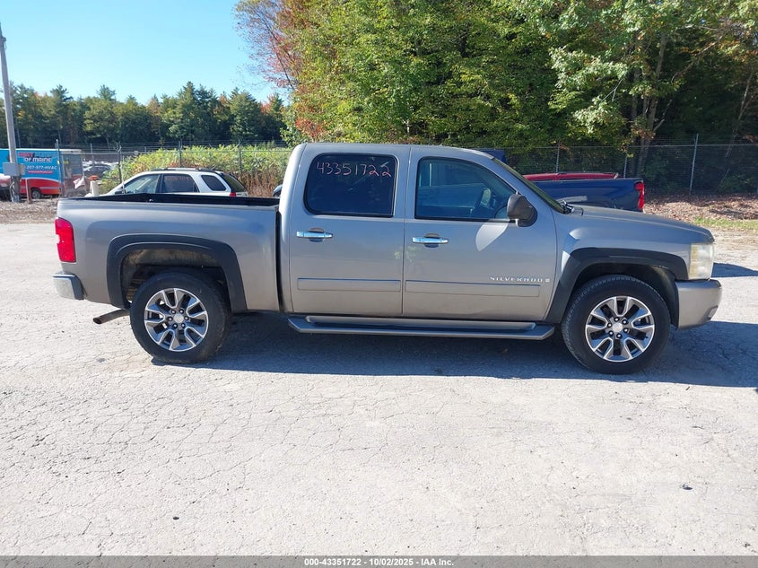 2007 Chevrolet Silverado 1500 Lt1 VIN: 2GCEK13M171654007 Lot: 43351722